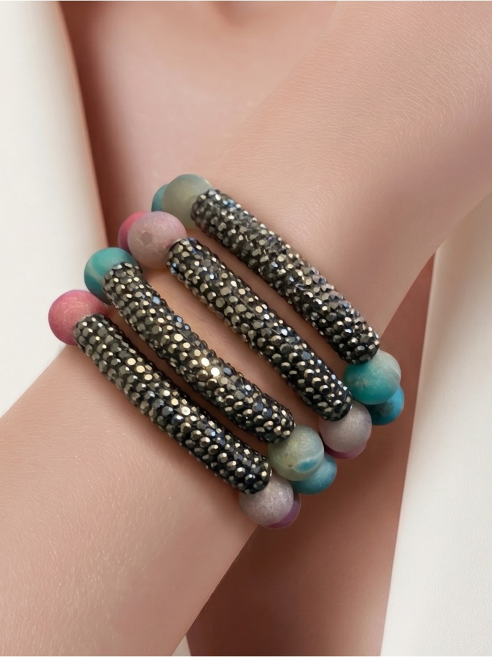 Druzy agate stone beaded stretch bracelet